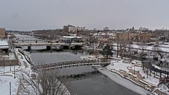 Weather camera view of City of Elgin.