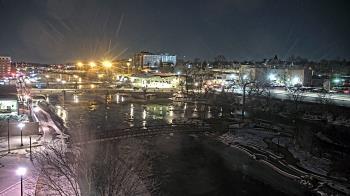 Weather camera view of City of Elgin.