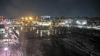 Weather camera view of City of Elgin.