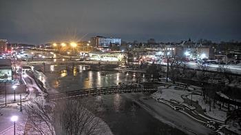 Weather camera view of City of Elgin.