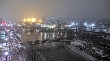 Weather camera view of City of Elgin.