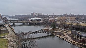 Weather camera view of City of Elgin.