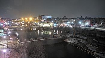 Weather camera view of City of Elgin.