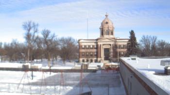 Weather camera view of Ellendale HS.