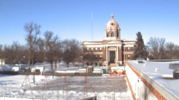 Weather camera view of Ellendale HS.