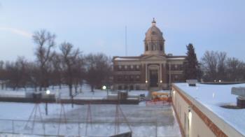 Weather camera view of Ellendale HS.