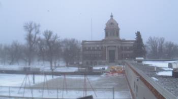 Weather camera view of Ellendale HS.
