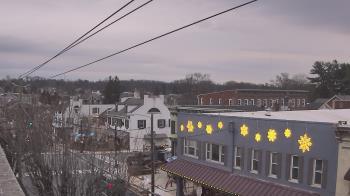 Weather camera view of Elizabethtown Public Library.
