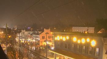 Weather camera view of Elizabethtown Public Library.