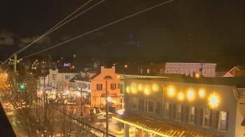 Weather camera view of Elizabethtown Public Library.