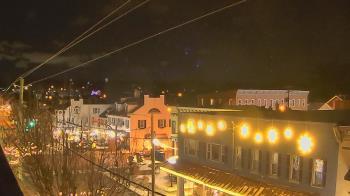 Weather camera view of Elizabethtown Public Library.