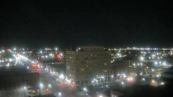 Weather camera view of First National Bank-Hutchinson.