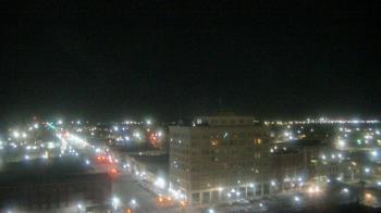 Weather camera view of First National Bank-Hutchinson.