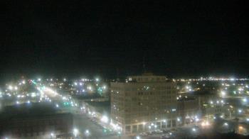 Weather camera view of First National Bank-Hutchinson.