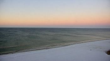 Weather camera view of DiamondHead & GullWing Beach Resorts.