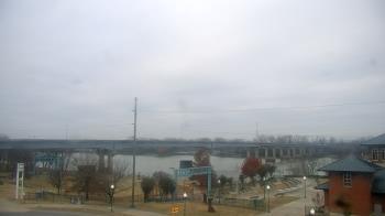 Weather camera view of Miss Lauras.