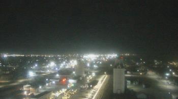 Weather camera view of Garden City Coop Inc - city center.