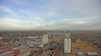 Weather camera view of Garden City Coop Inc - city center.