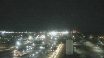 Weather camera view of Garden City Coop Inc - city center.