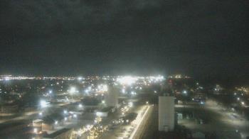 Weather camera view of Garden City Coop Inc - city center.