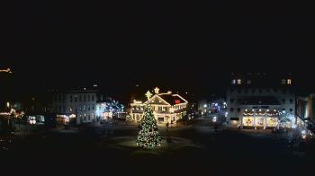 Weather camera view of Blue and Gray Bar and Grill.