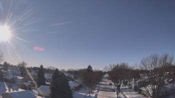 Weather camera view of Sibley East Middle and High School.