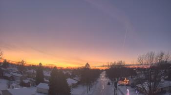 Weather camera view of Sibley East Middle and High School.