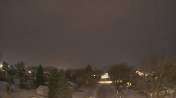 Weather camera view of Sibley East Middle and High School.