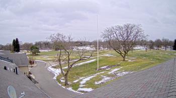 Weather camera view of Highland Meadows Golf Club.