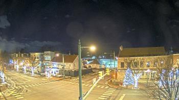 Weather camera view of JoJos Pizza.