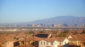 Weather camera view of Robert and Sandy Ellis ES.