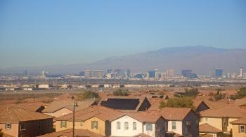 Weather camera view of Robert and Sandy Ellis ES.