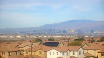 Weather camera view of Robert and Sandy Ellis ES.