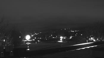 Weather camera view of Haverstraw Elementary School.