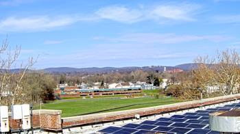 Weather camera view of Haverstraw Elementary School.