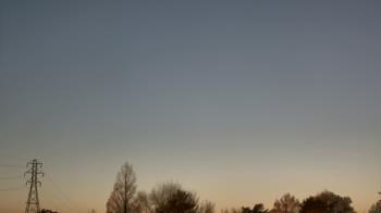 Weather camera view of Woodmere MS.