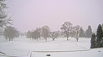 Weather camera view of Country Club of Indianapolis.