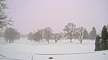 Weather camera view of Country Club of Indianapolis.