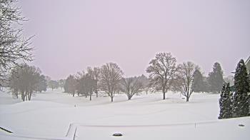 Weather camera view of Country Club of Indianapolis.
