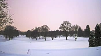 Weather camera view of Country Club of Indianapolis.