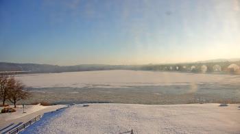 Weather camera view of John Wright Restaurant.