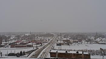 Weather camera view of Kankakee County Administration Building.