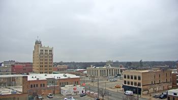 Weather camera view of KSAL Radio - Salina city.