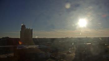 Weather camera view of KSAL Radio - Salina city.