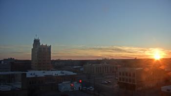 Weather camera view of KSAL Radio - Salina city.