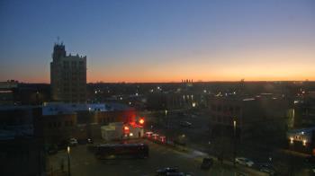 Weather camera view of KSAL Radio - Salina city.