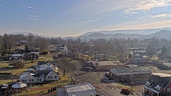 Weather camera view of Russell County Courthouse.