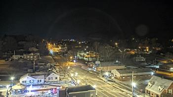 Weather camera view of Russell County Courthouse.