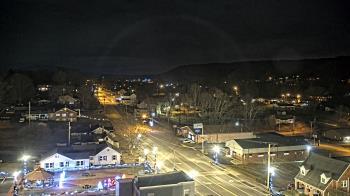 Weather camera view of Russell County Courthouse.