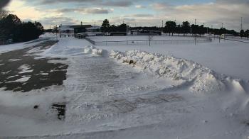 Weather camera view of Laker ES.